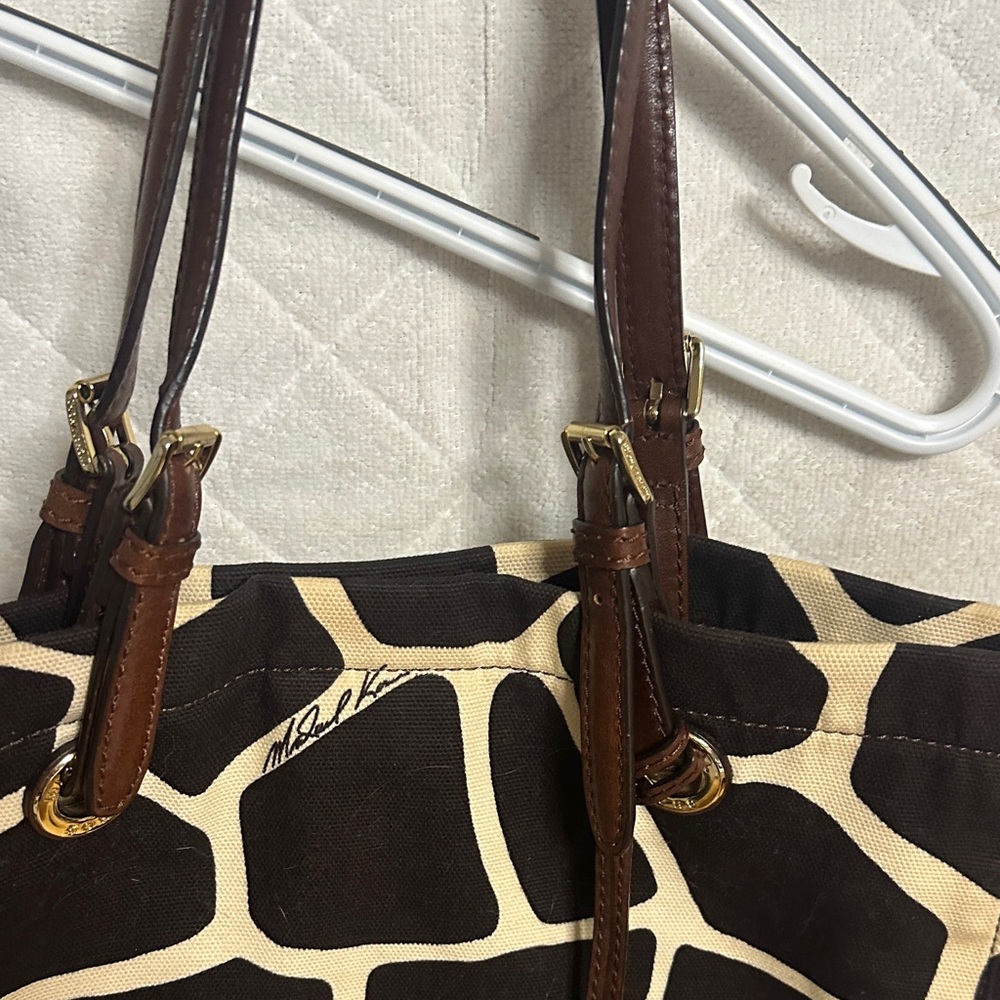 Michael Kors Giraffe Pattern Tote with Dark Brown Handles - Picture 3 of 5
